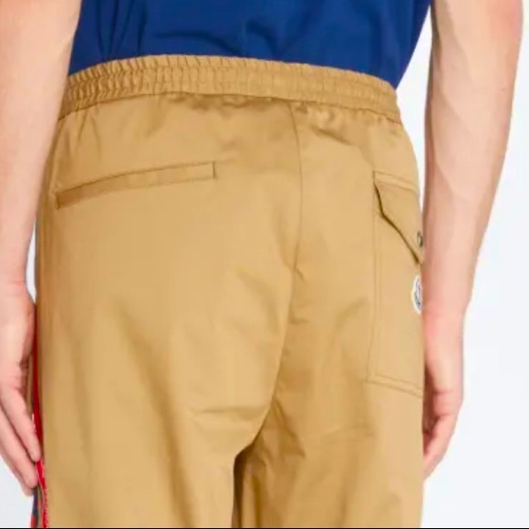MONCLER
Men's Pleated Side-Tape Chino Jogger Pants - Picture 2 of 11
